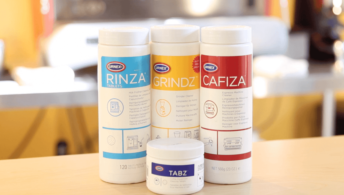 Reinigung und Instandhaltung