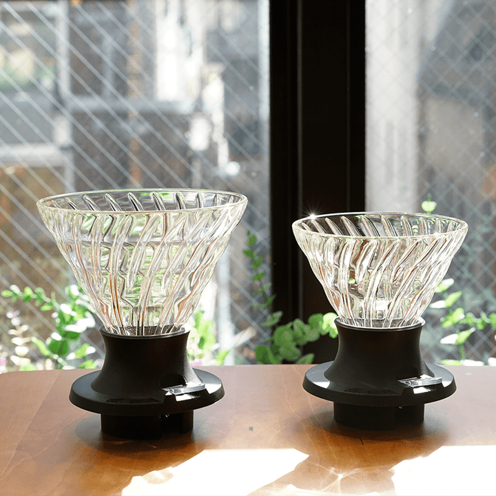 Hario V60 Immersion Dripper Switch (Incl. Paper Filters) - Barista Delight